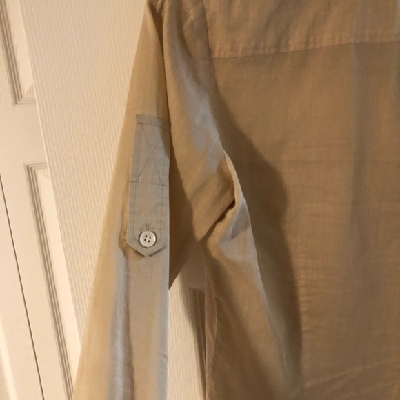 Theory fine gauge cotton (linen like) button down - size P - Picture 4 of 6